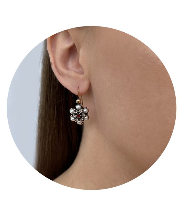 Maurizio Mori – Серьги “Цветочек”